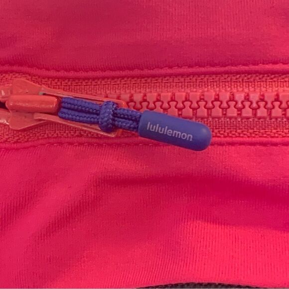 LuluLemon Athletica Ruched Capri Crop Athletic Legging Size 6 - Picture 5 of 9
